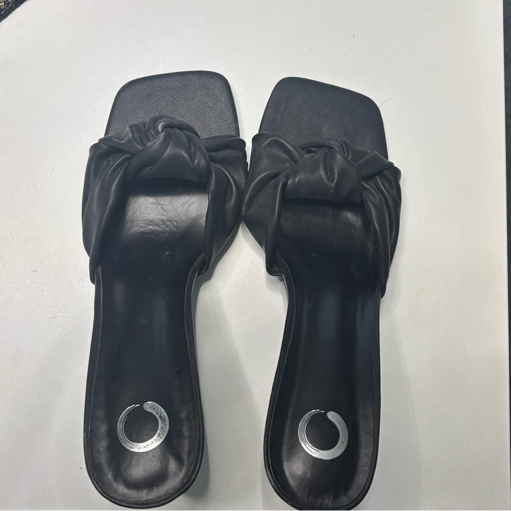 Circus by Sam Edelman Black Heeled Shoes